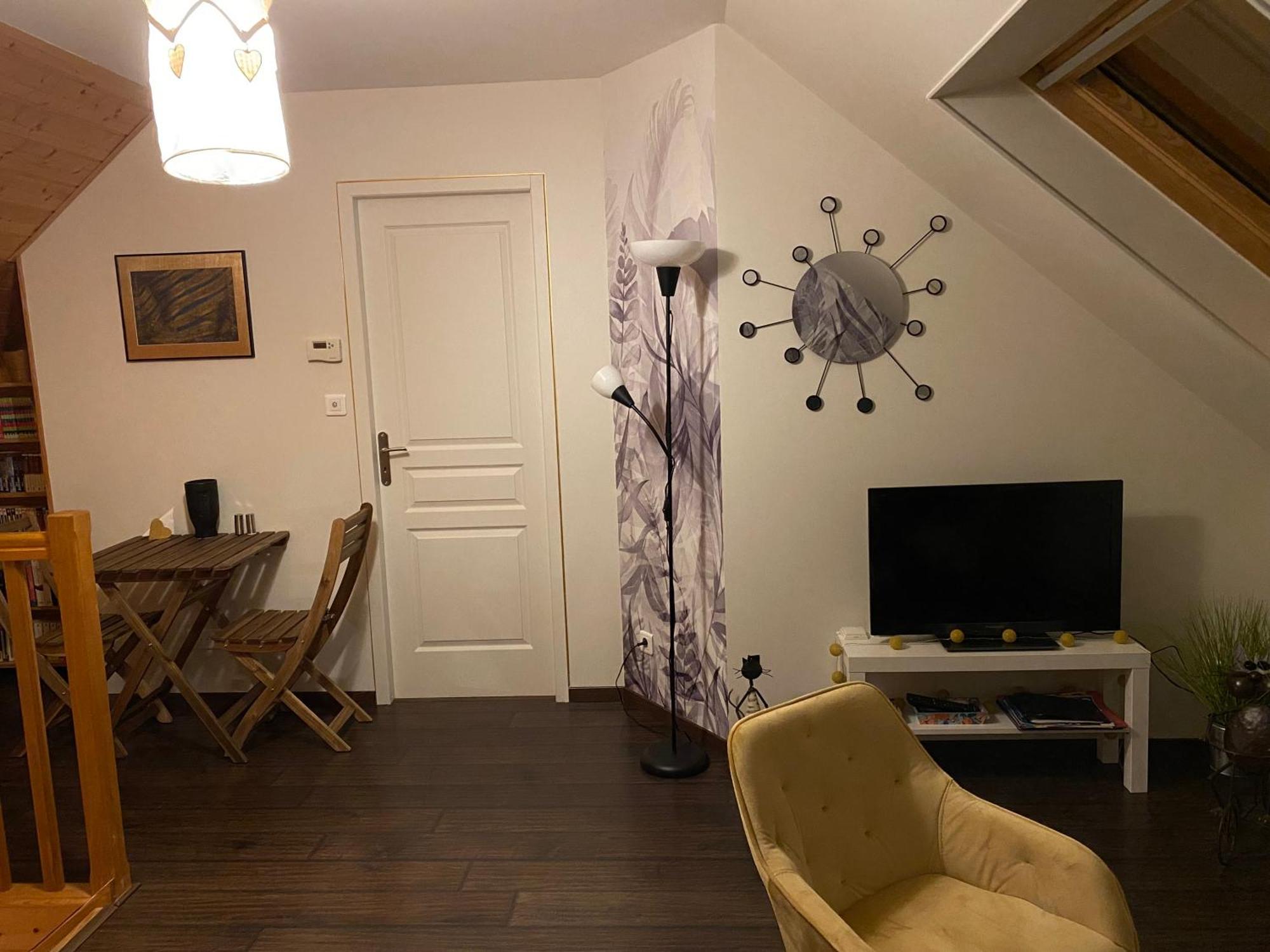 Chambre D'Hotes Proximite Circuit Prenois المظهر الخارجي الصورة